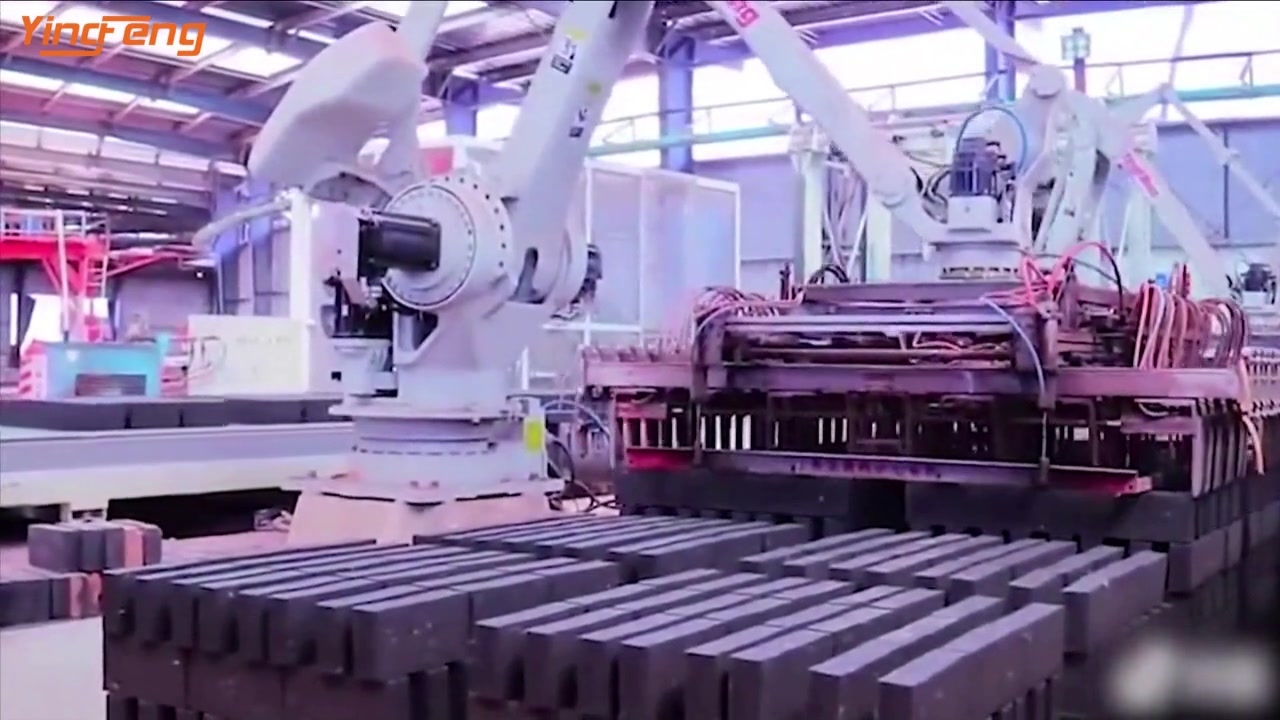 Línea de producción de ladrillos de arcilla totalmente automática VP90 Yingfeng con horno túnel en China