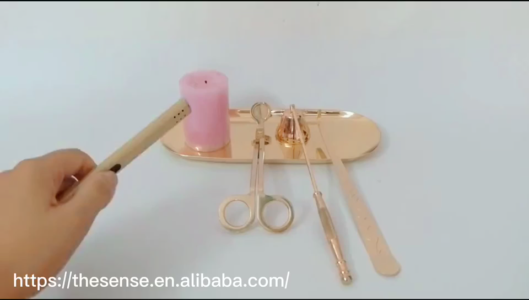 Kit d'accessoires de bougie en gros Coupe-mèche Fabricant d'outils d'extincteur de bougie Chan Kee