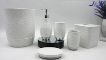 Ceramic-Luxury Shiny White Ceramic Bathroom Accessory in Carved Flower Pattern